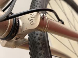 All City Space Horse — allcity spacehorse headtube badge lugged crown closeup