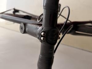 Genesis Volare 931 Disc — genesis volare stem handlebar detail